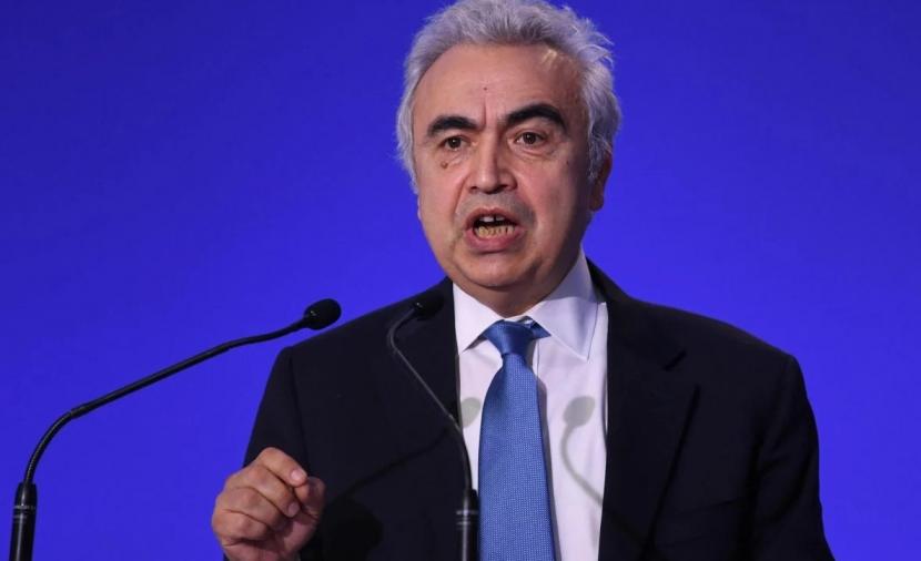 بيرول يُحذّر من دخول العالم في "أبريل أسود" بسبب أزمة الطاقة 