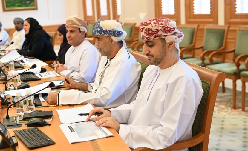 "خدمات الشورى": "مترو مسقط" ضمن الحلول المطروحة للحد من الازدحام المروري 