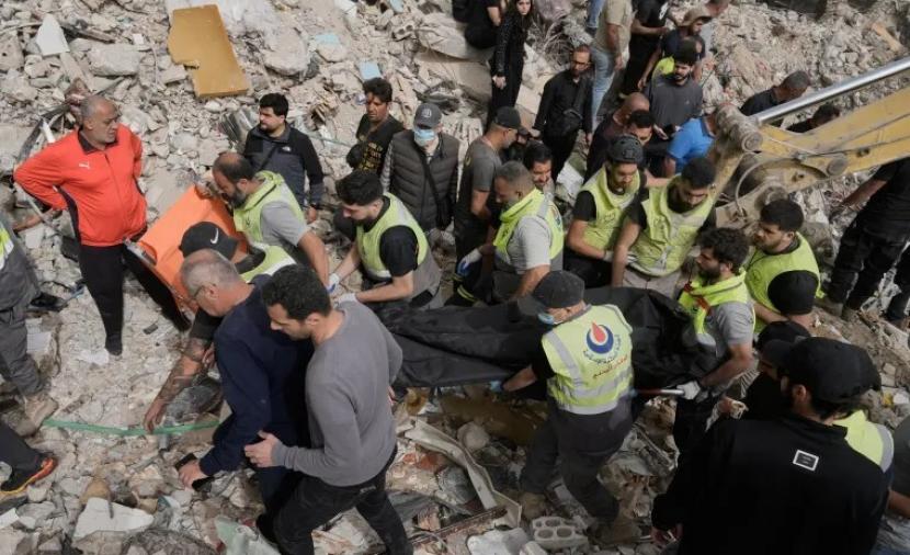 مقتل جندي إسرائيلي وإصابة 10 آخرين بجنوب لبنان