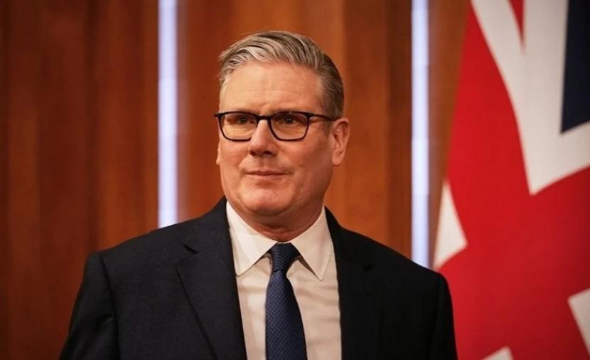 عاجل ستارمر يزور منطقة الخليج لبحث استمرار فتح مضيق هرمز 