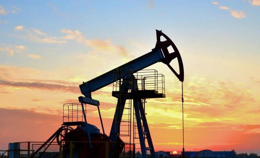 خام برنت يرتفع إلى 106.5 دولارات للبرميل 