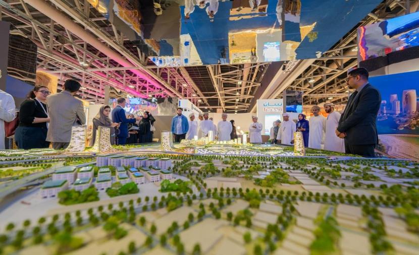 443 مليون ريال استثمارات و35 ألف زائر بختام معرض ومؤتمر عُمان العقاري والتصميم والبناء 