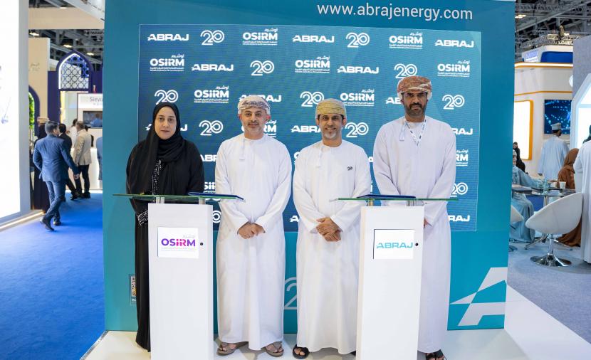 "أبراج لخدمات الطاقة" توقع اتفاقيتين لتعزيز التحول الرقمي وتمكين المؤسسات الصغيرة والمتوسطة 