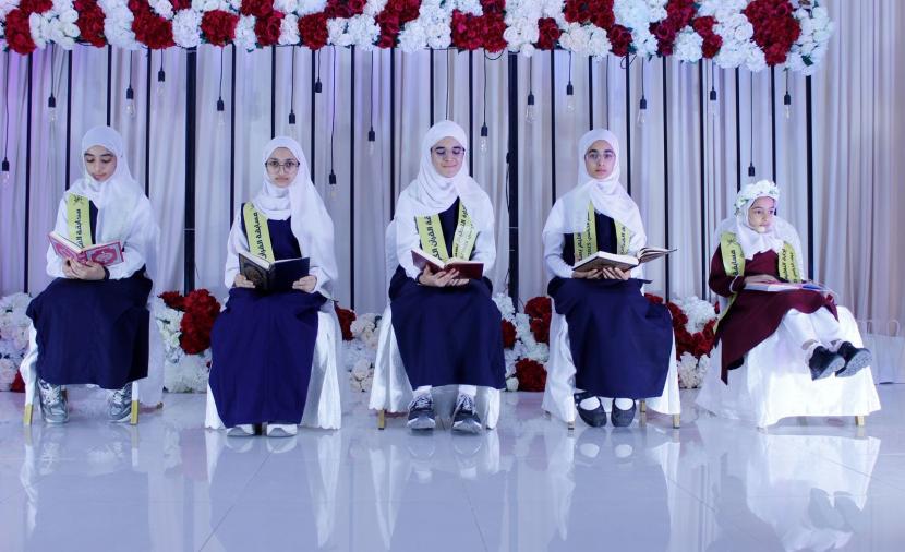 إدارة التعليم بسمائل تكرّم المجيدين في مسابقات القرآن الكريم