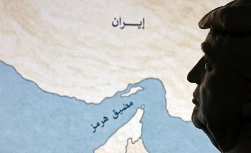 إيران: إغلاق مضيق هرمز بعد الهجمات الأمريكية
