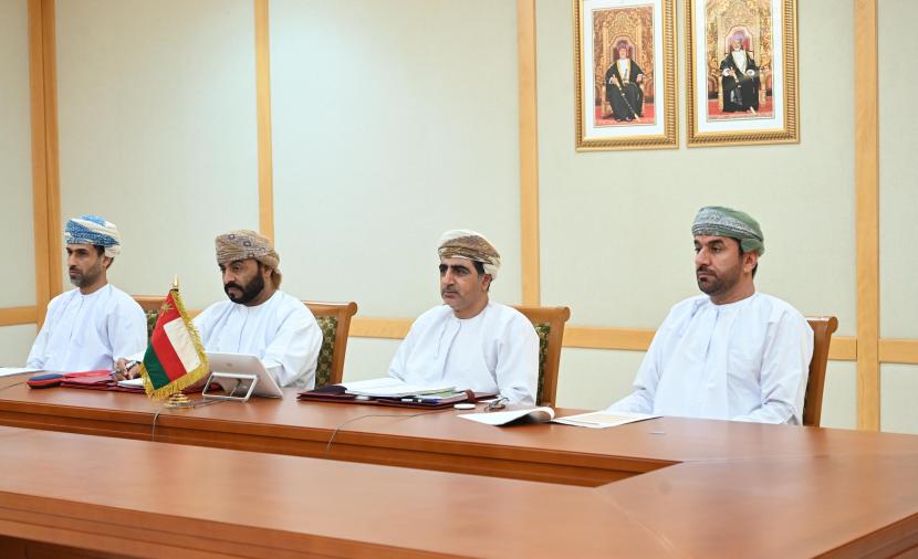 الندابي يستعرض تجربة "الشورى" في تفعيل المراكز البحثية أمام 