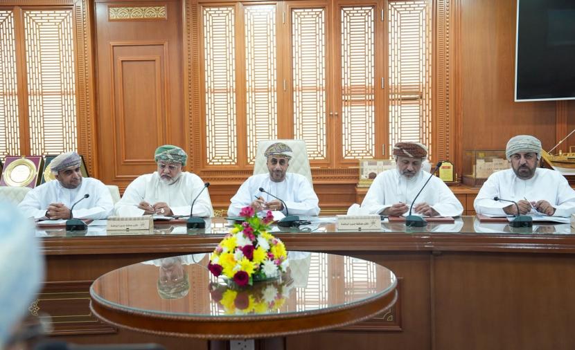 استعراض مشروع إنشاء الحرم الجامعي لـ"الوطنية للعلو