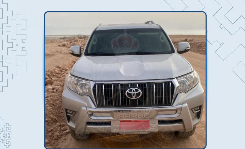شرطة عمان السلطانية تحبط عملية تهريب مركبة خارج ال