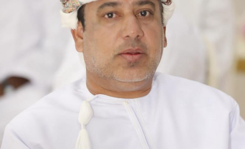 مطرح ومواقف السيارات 