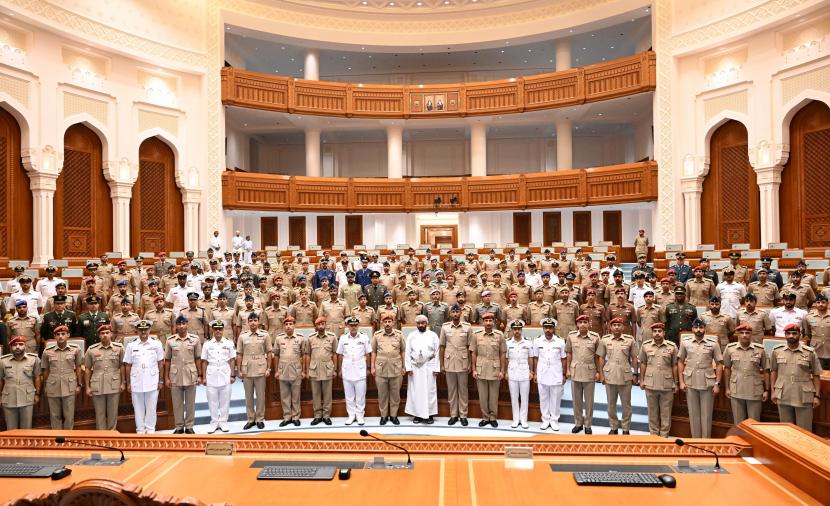 تعريف منتسبي الدورة الـ39 بكلية القيادة والأركان المشتركة على اختصاصات مجلس الدولة