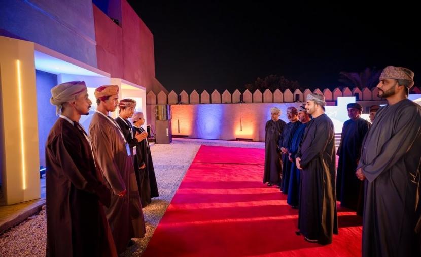 عُمان تحتفي بشبابها.. أكثر من مليون شاب في الفئة العمرية 18 29 عاما 