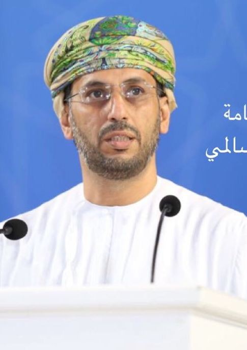 د. حسين السالمي.jpg