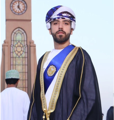 سيف المعمري.jpg