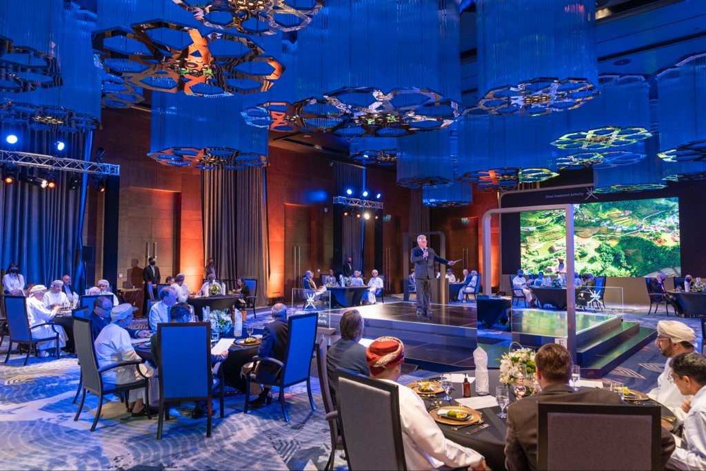 بناء مصنع للتمور.jpg