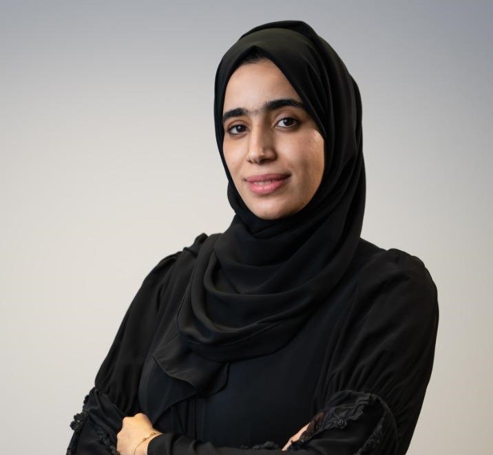 مزنة البوسعيدي.jpg