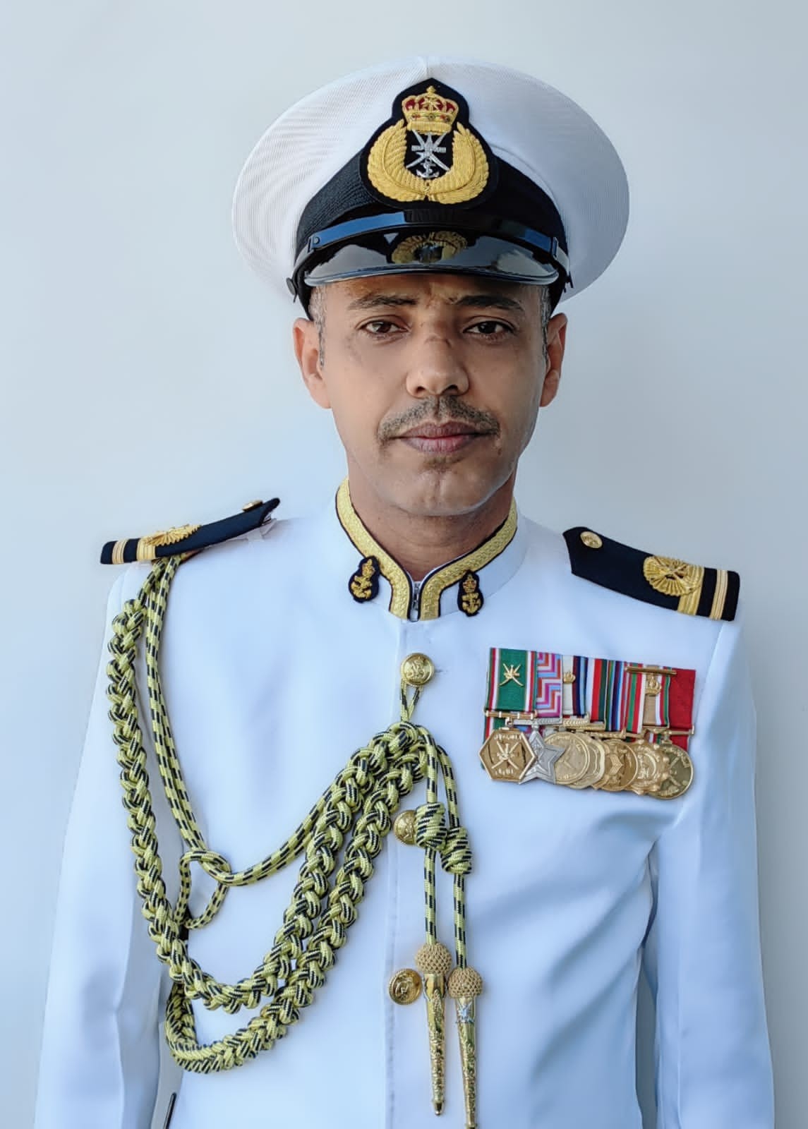 الملازم أول بحري .ناصر بن جمعة المشيفري.jpg