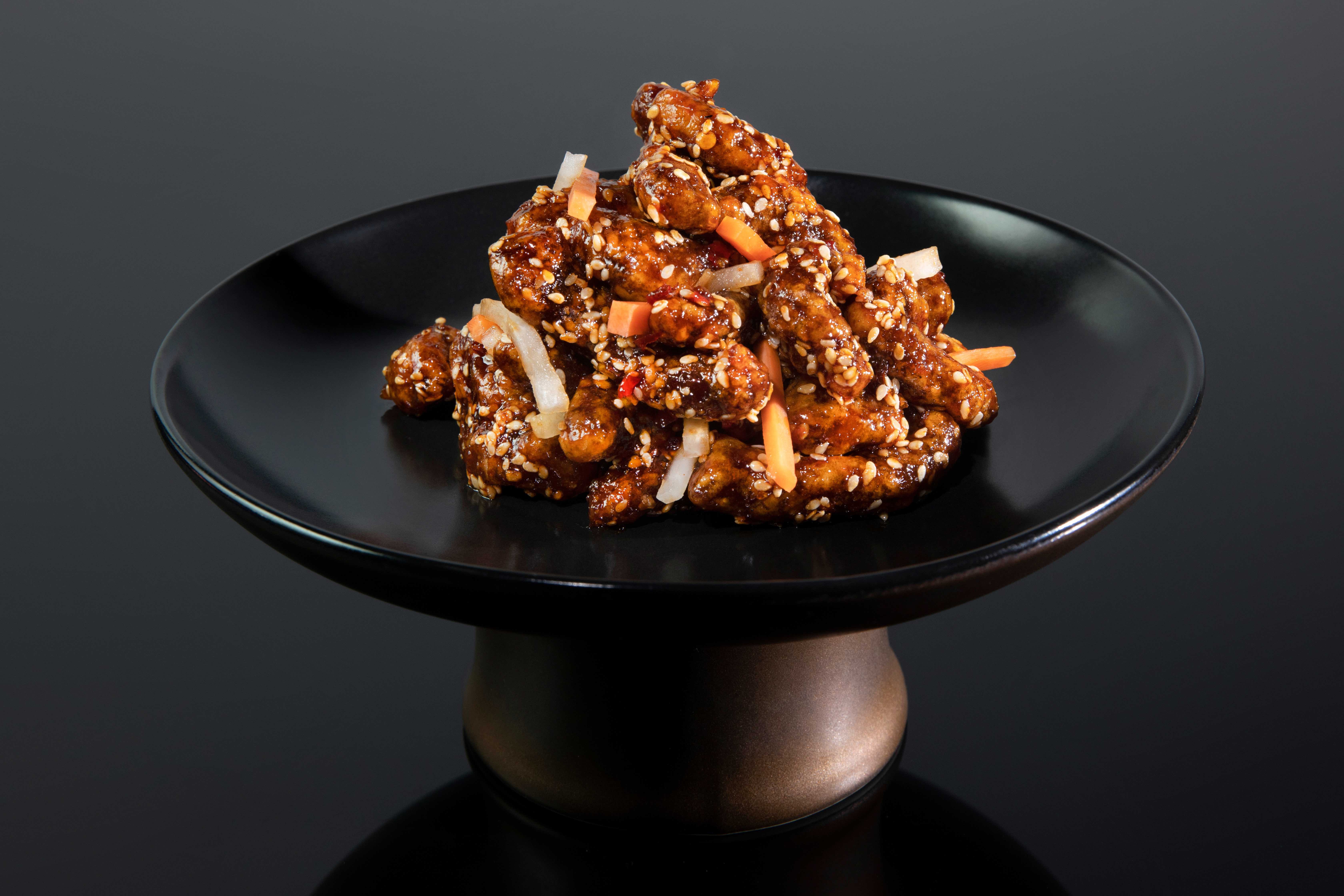 Hakkasan Muscat - Crispy Spicy Beef.jpg