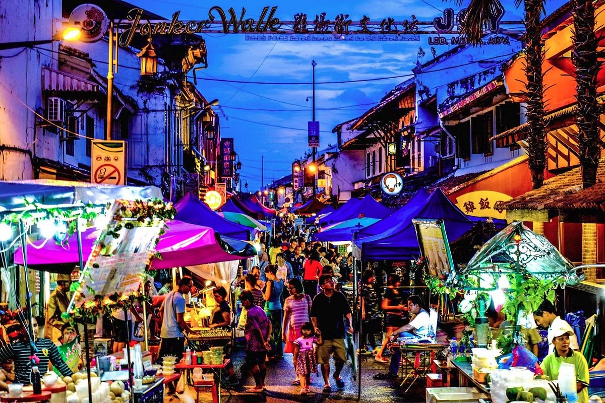 the-jonker-street-night.jpg