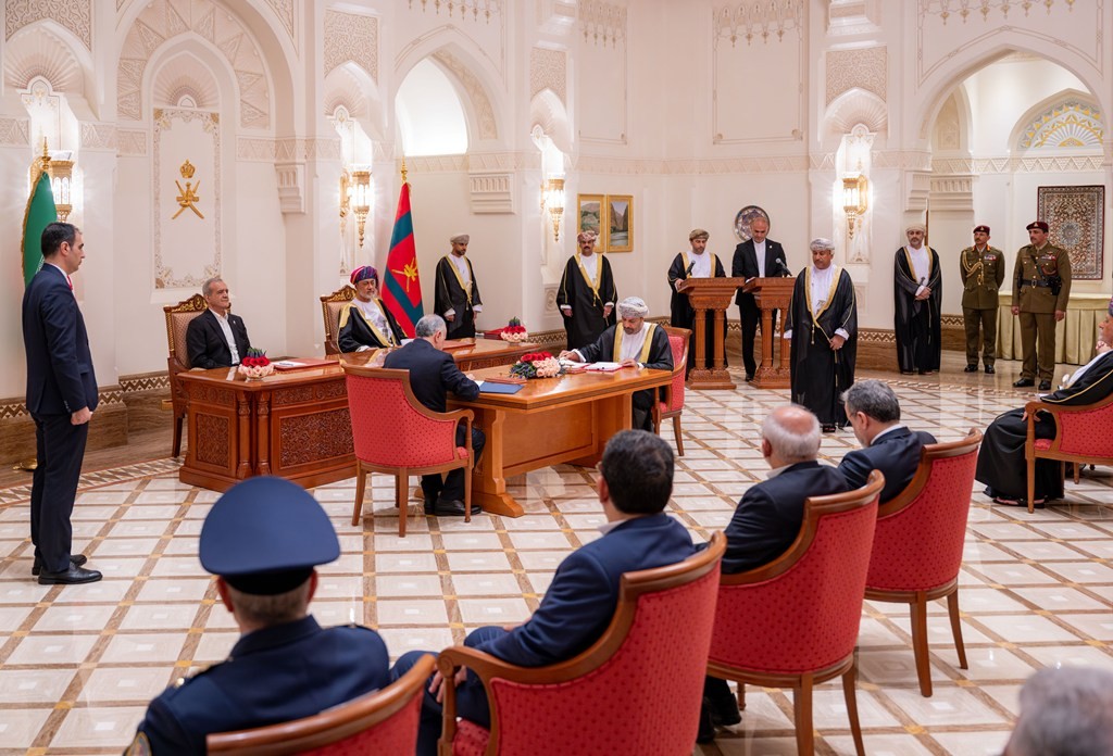 توقيع اتفاقيات (11).jpg
