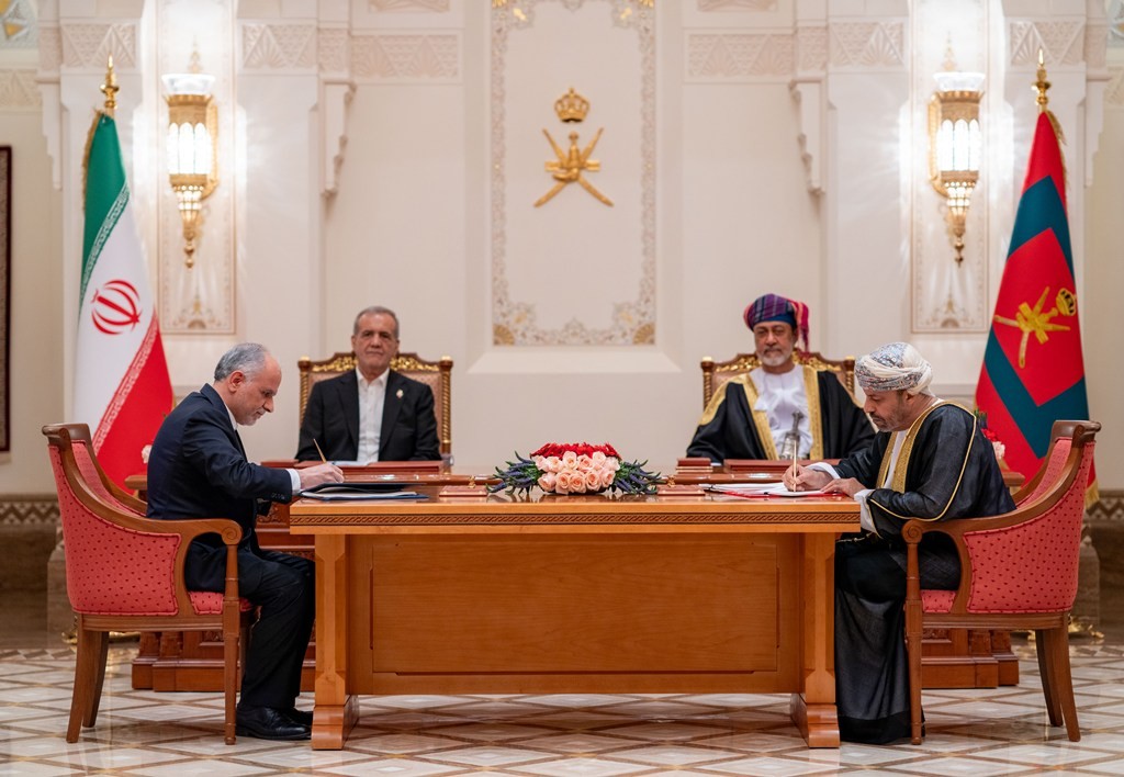 توقيع اتفاقيات (2).jpg