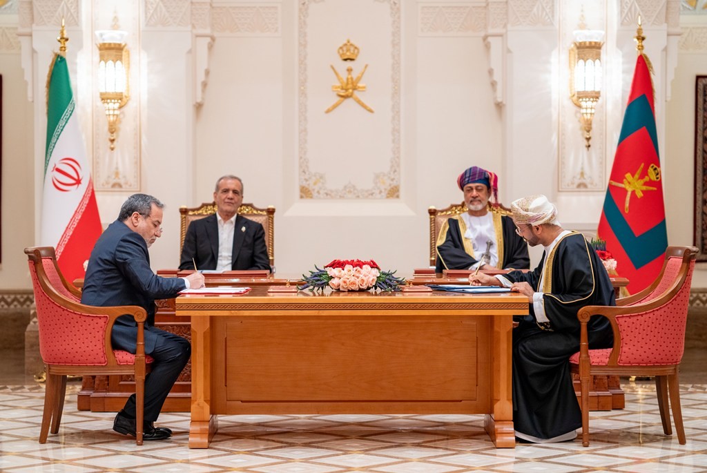 توقيع اتفاقيات (3).jpg