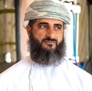 احمد الصقري.jpg