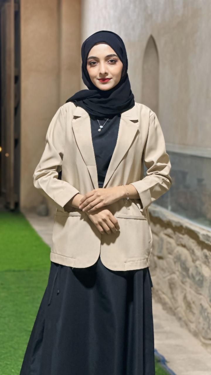 زينب بنت سالم السعيدية.jpg