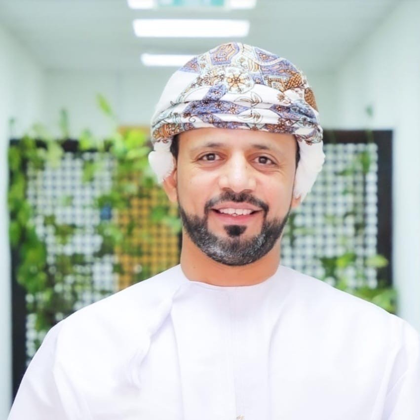 ناصر العموري.jpeg