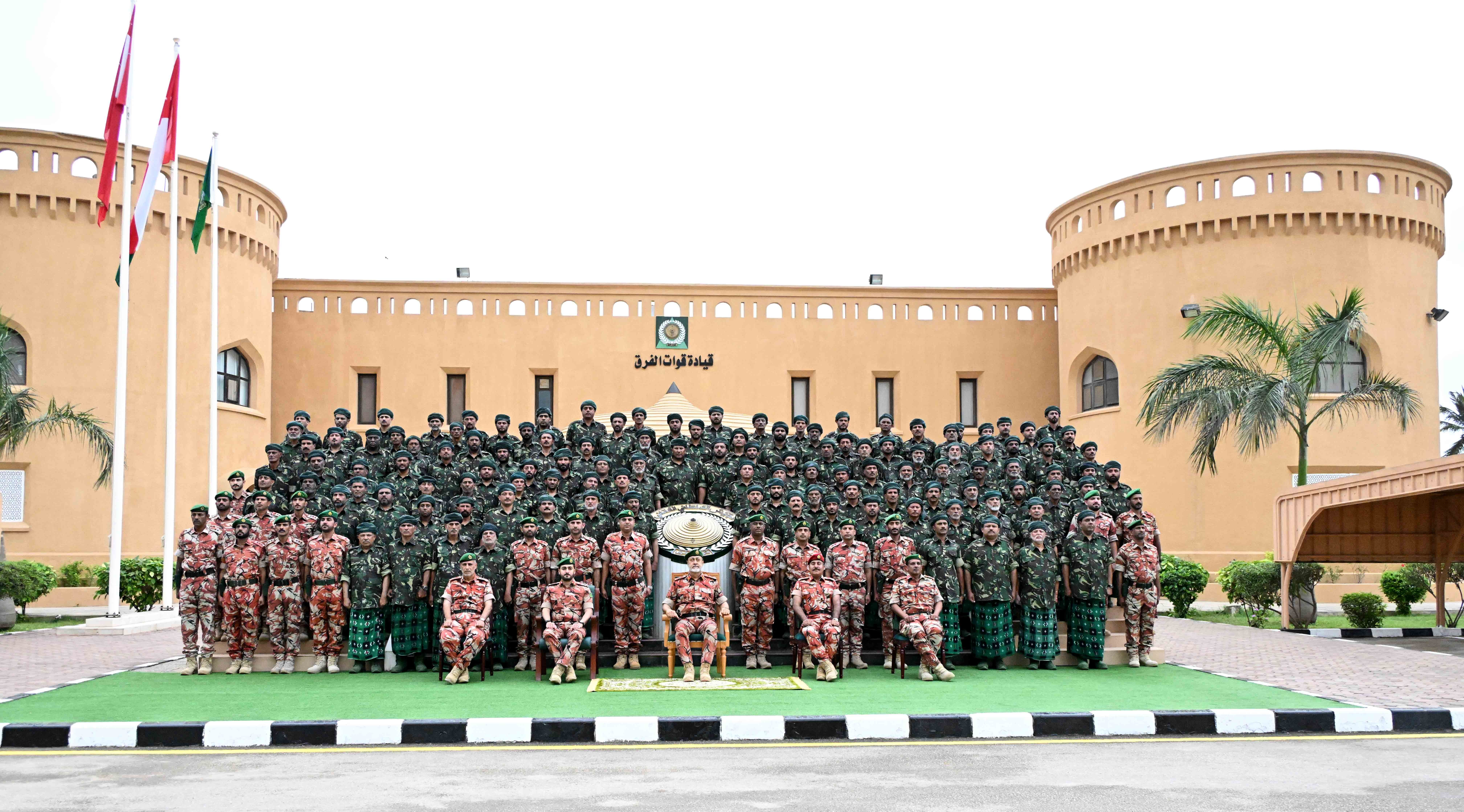 زيارة س ه لقوات الفرق٣ copy.jpg