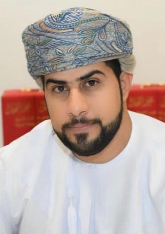 الكاتب محمد بن زاهر العبري.jpg