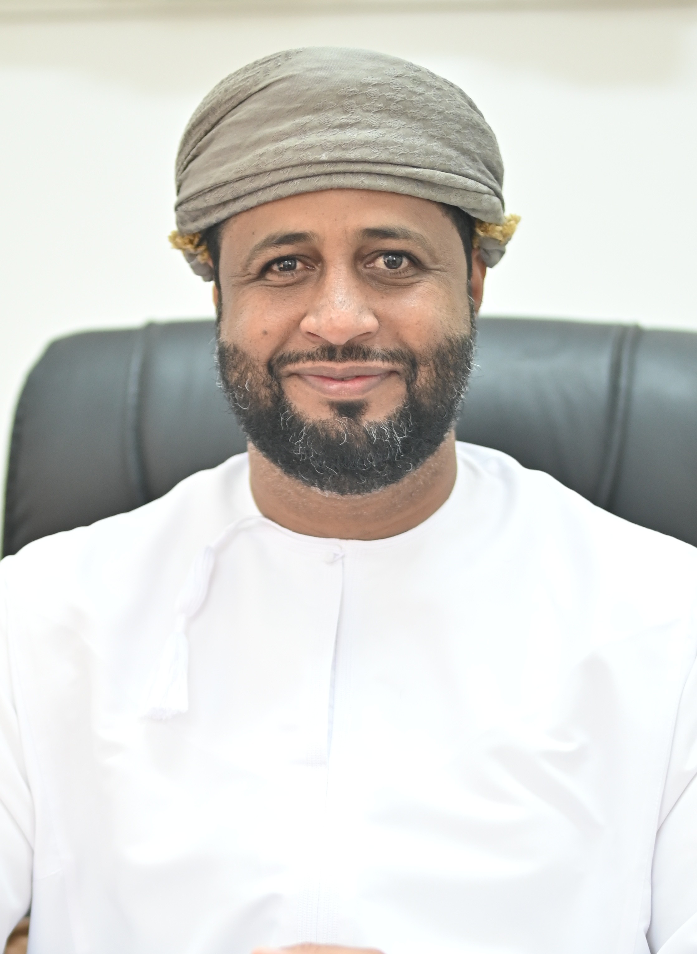 د. يوسف البلوشي.jpg