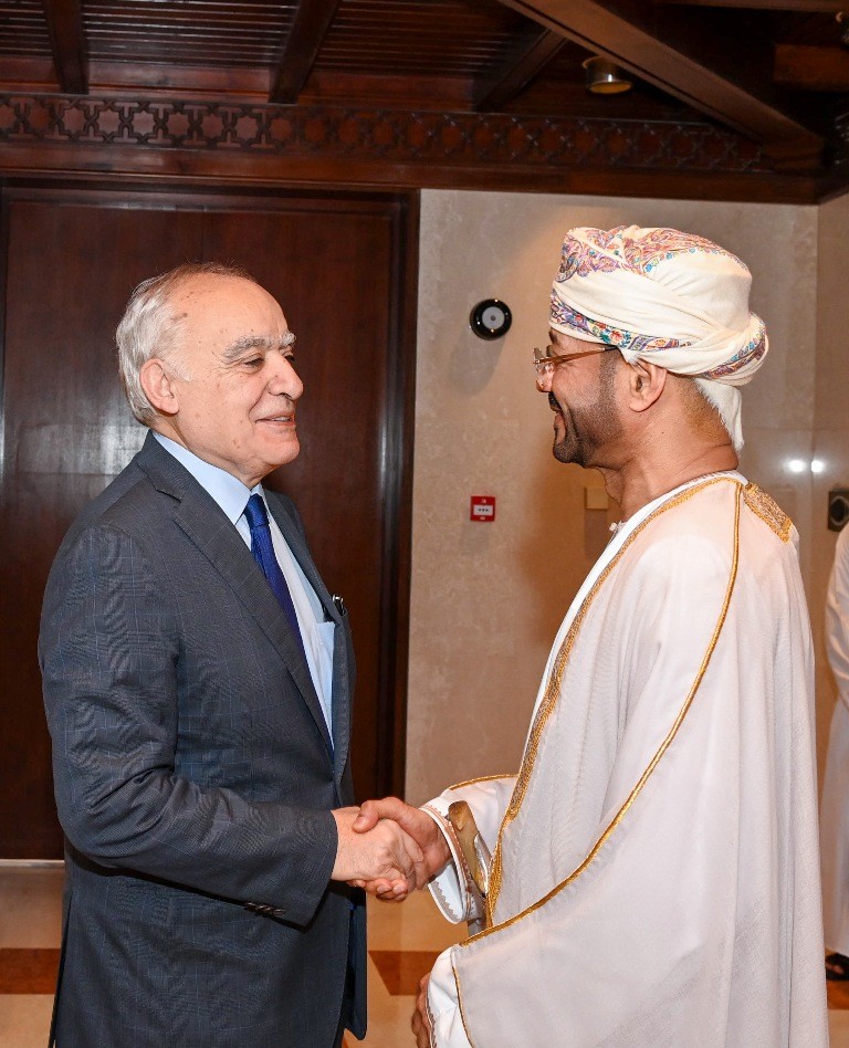 مع الوزير اللبناني.jpeg