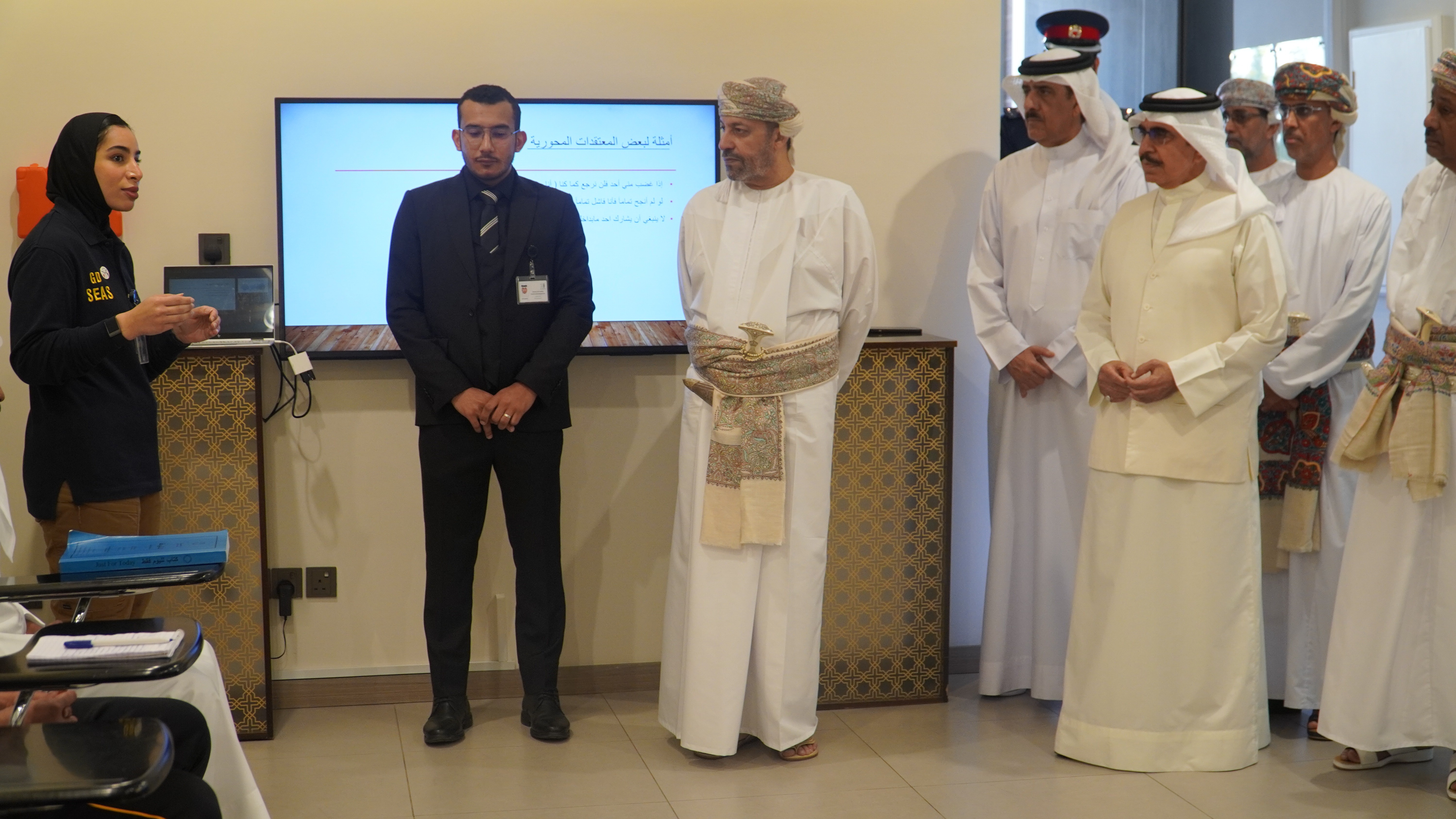 زيارة السجون (1).jpeg