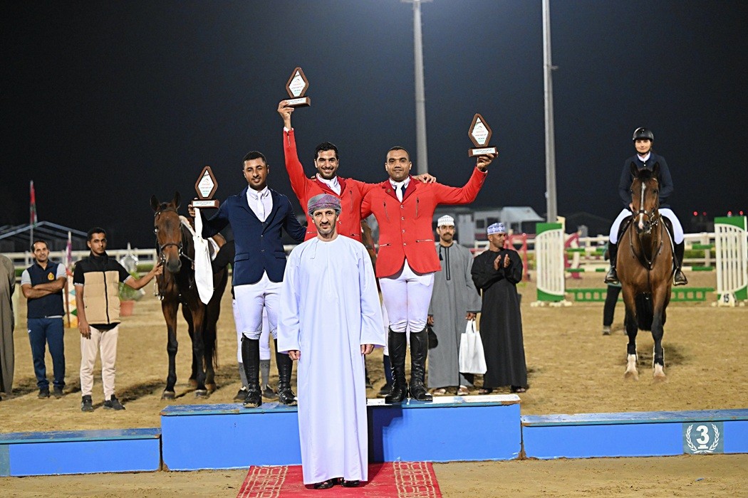 جانب من التتويج.jpg