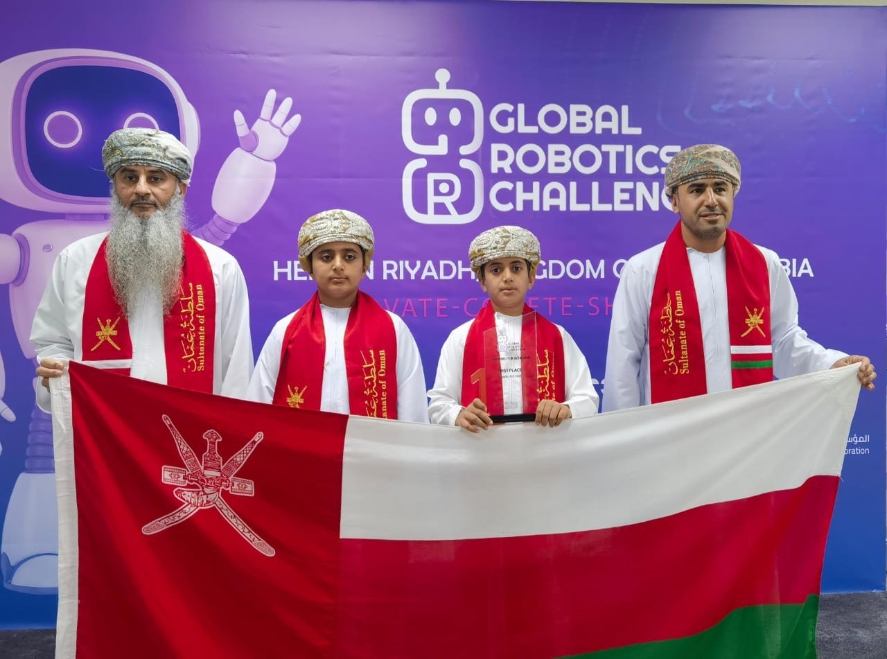 صور الطلبة الفائزون (1).jpeg