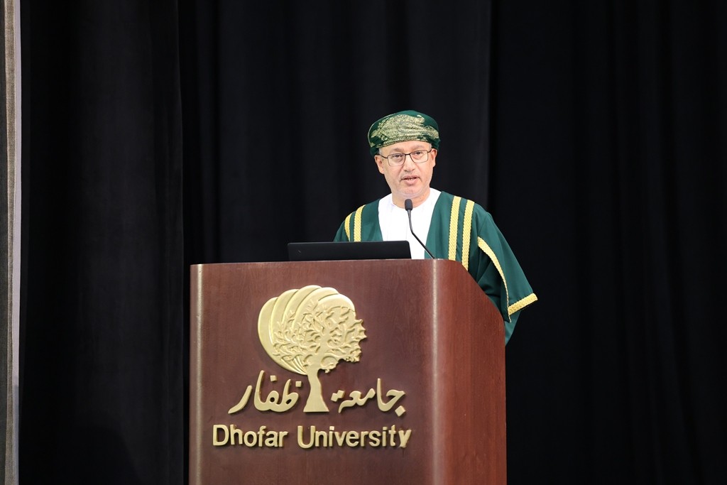 كلمة رئيس الجامعة 1.jpg