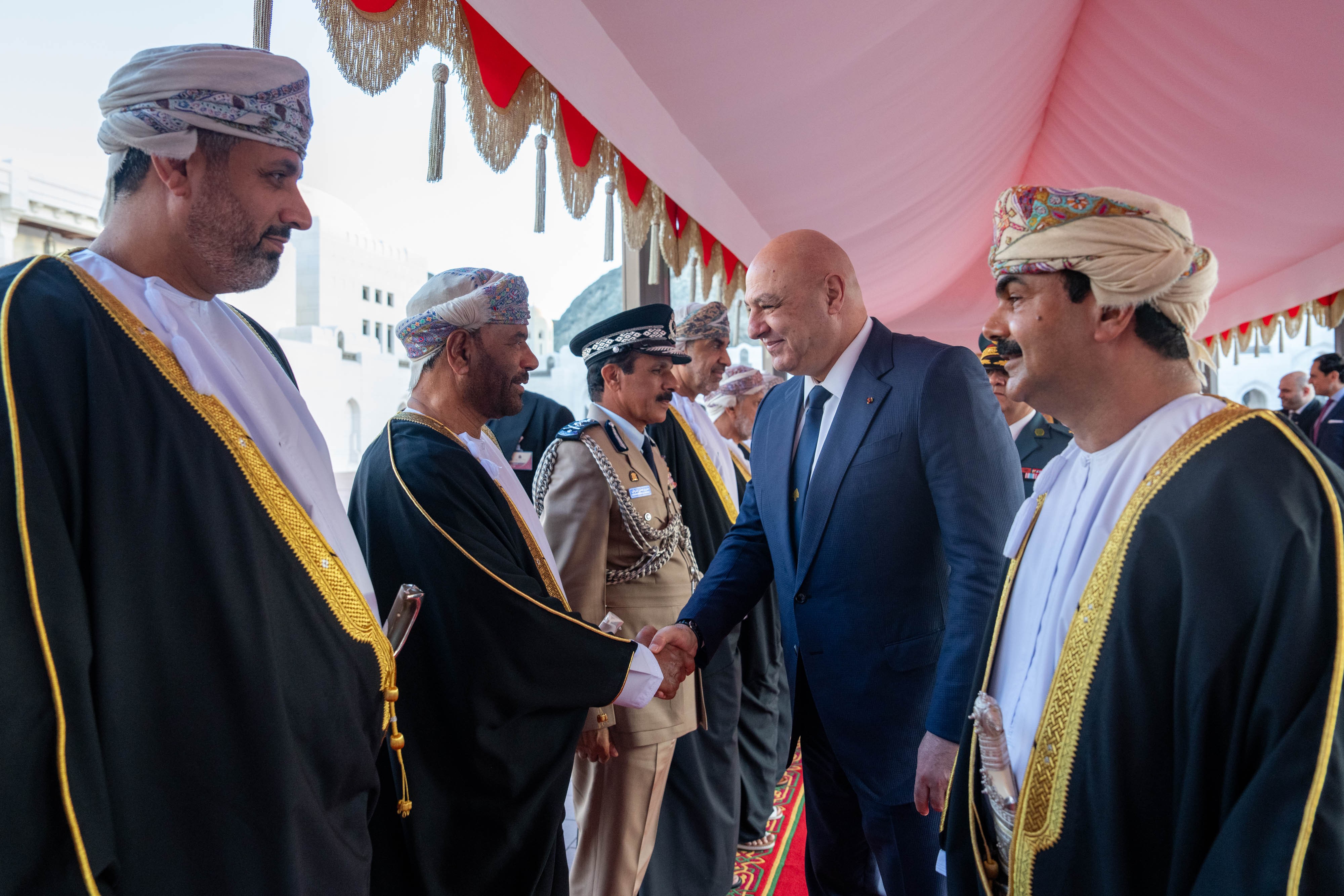 استقبال الرئيس اللبناني (15).jpg