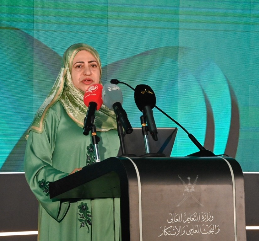 د. رحمة المحروقية.jpg