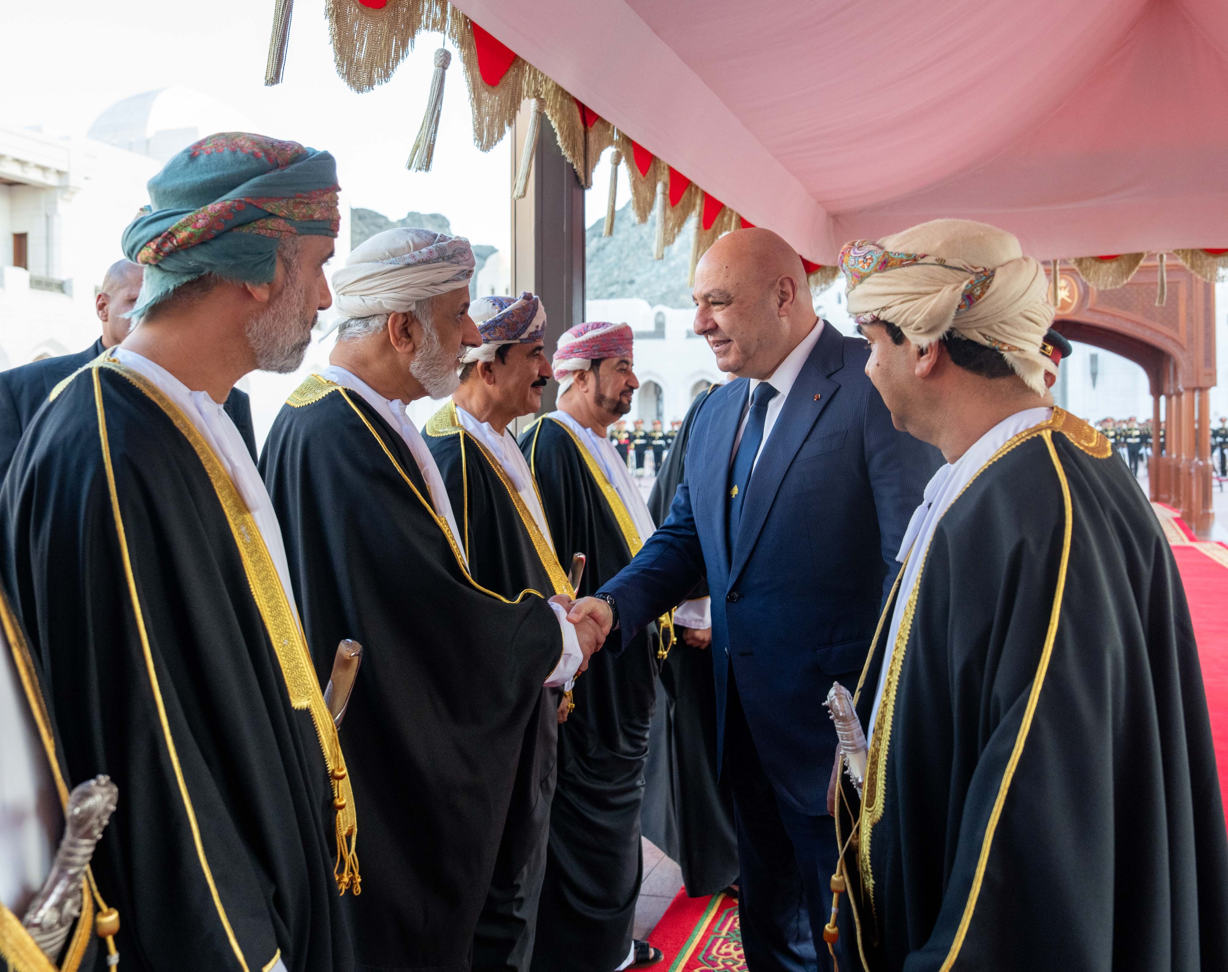 استقبال الرئيس اللبناني (8).jpg