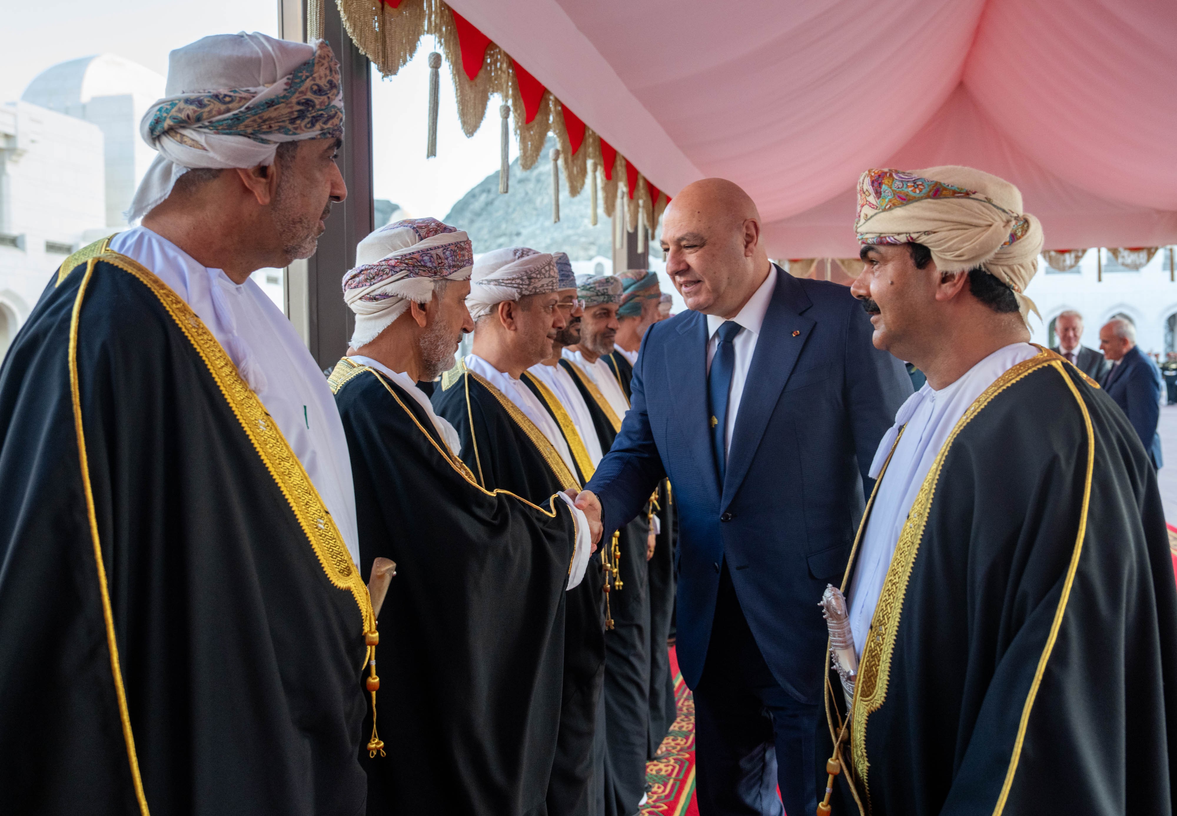 استقبال الرئيس اللبناني (13).jpg