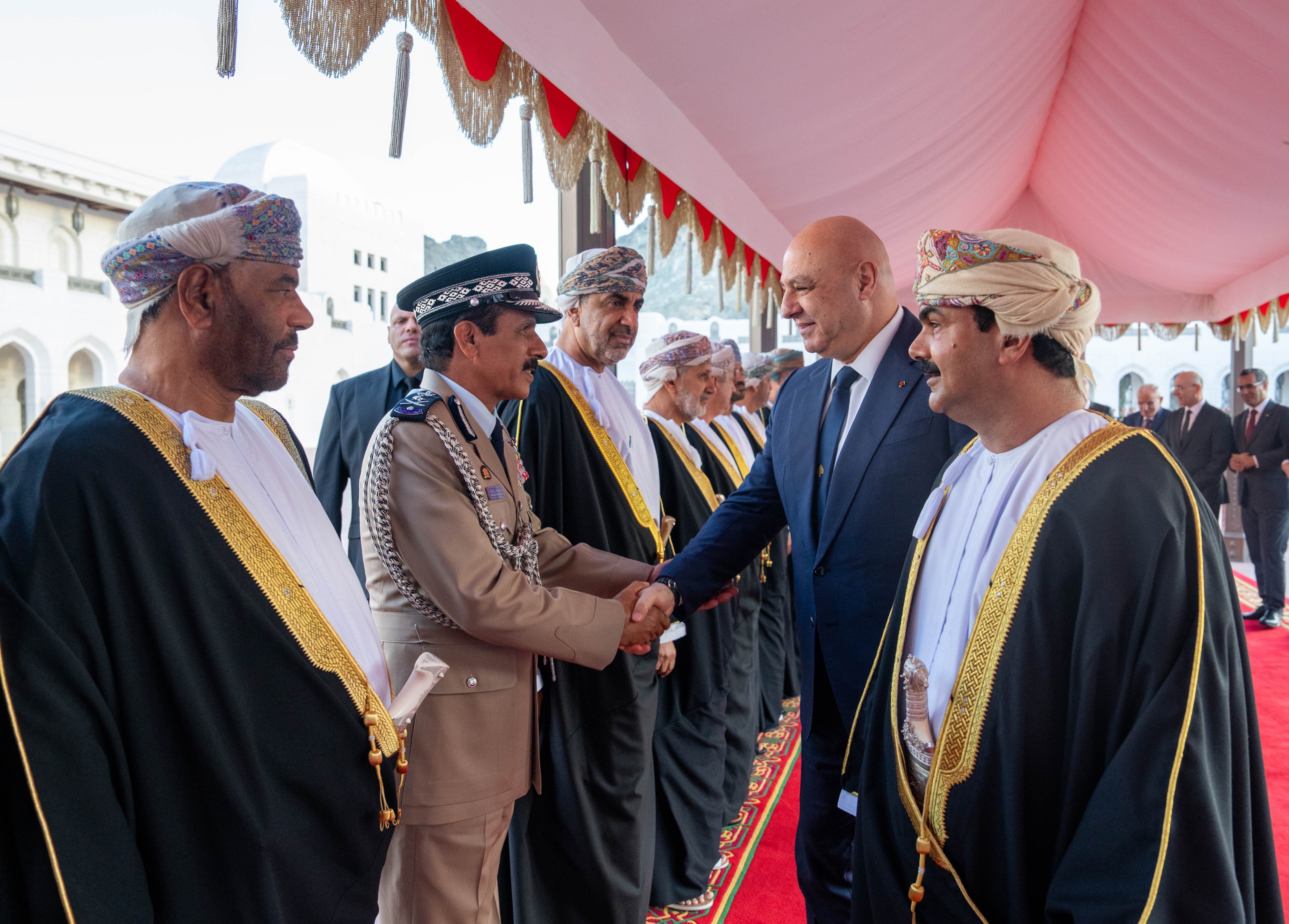 استقبال الرئيس اللبناني (14).jpg