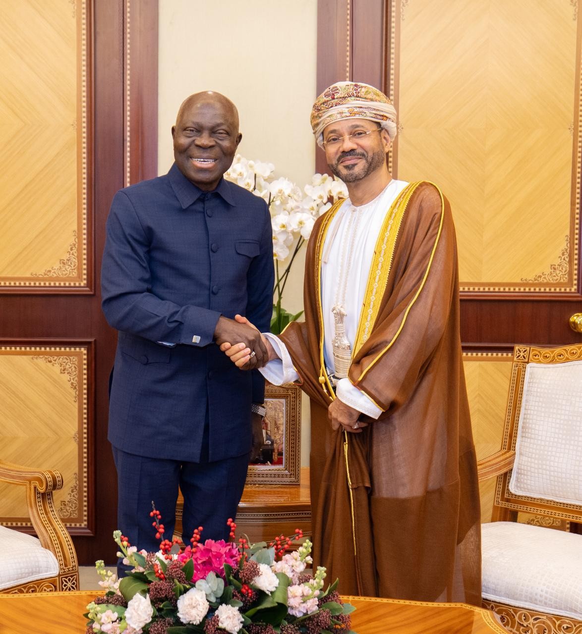 وزير الخارجية.jpeg