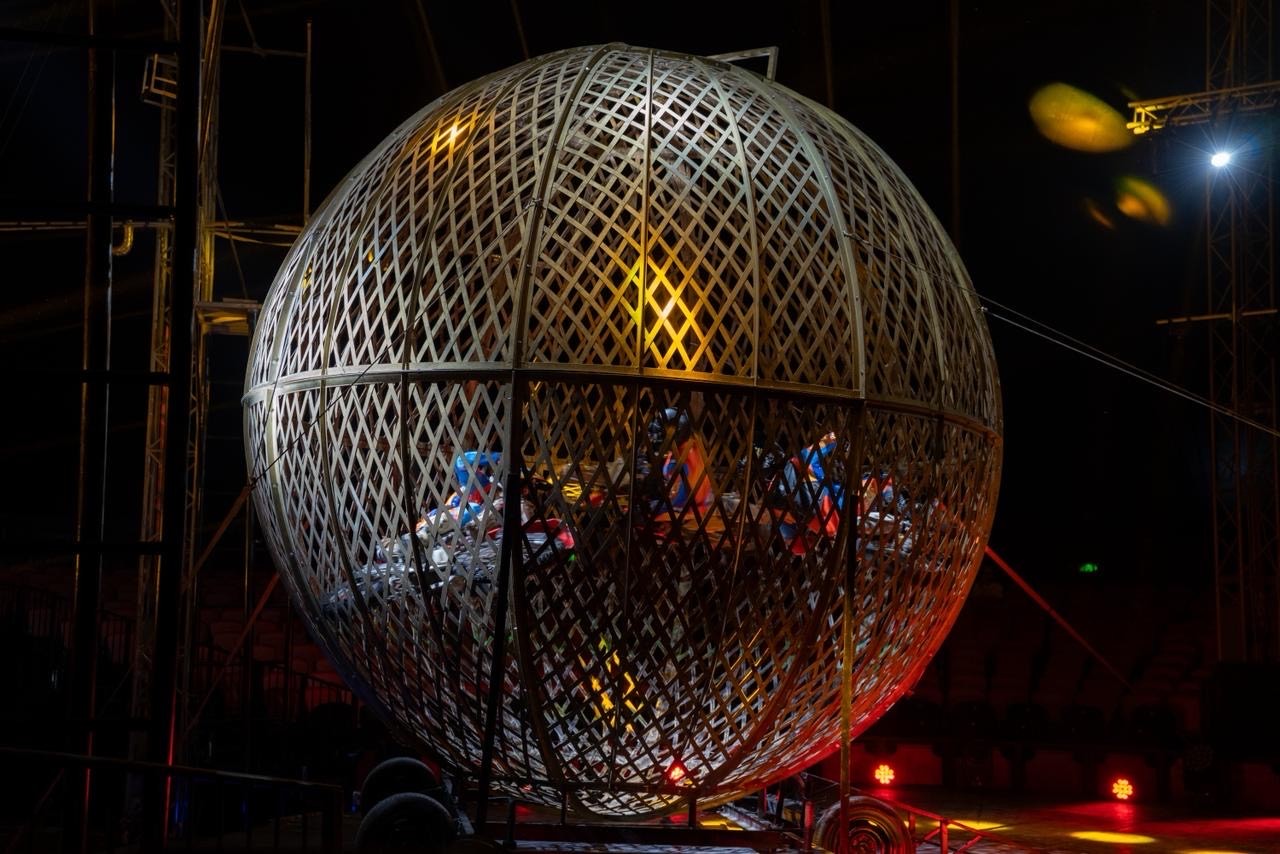 سيرك ليالي مسقط (20).jpeg