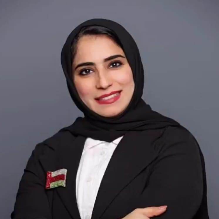 آية السيابي.jpeg