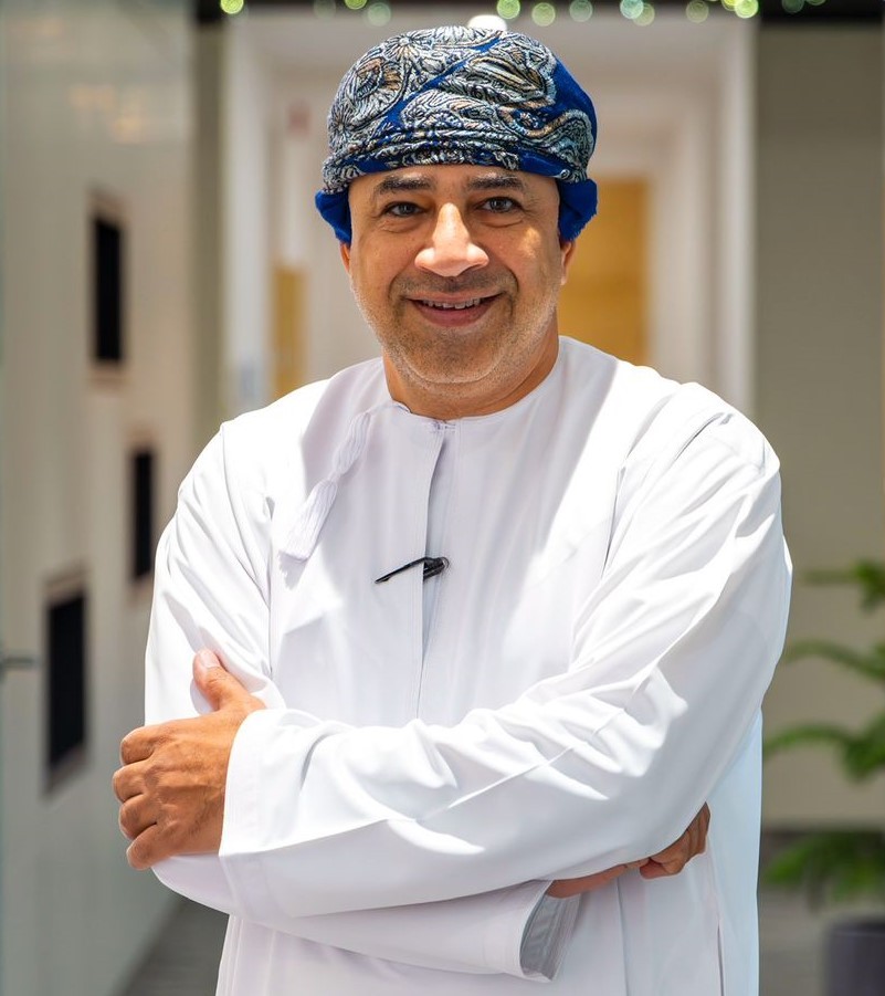 خالد بن حمد الخروصي مدير عام المديرية العامة لترويج الاستثمار بوزارة التجارة والصناعة وترويج الاستثمار.jpeg