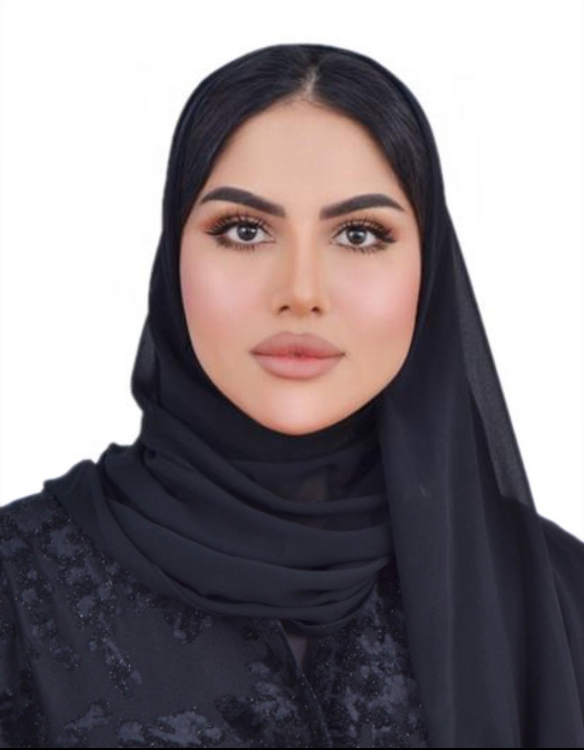 5  شهد البطاشي.jpeg