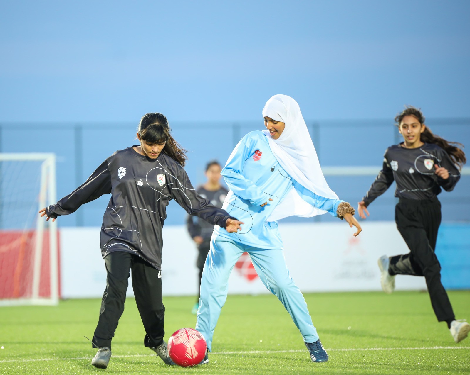 كرة القدم للفتيات (5).jpeg