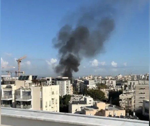 سقوط صاروخ.jpg