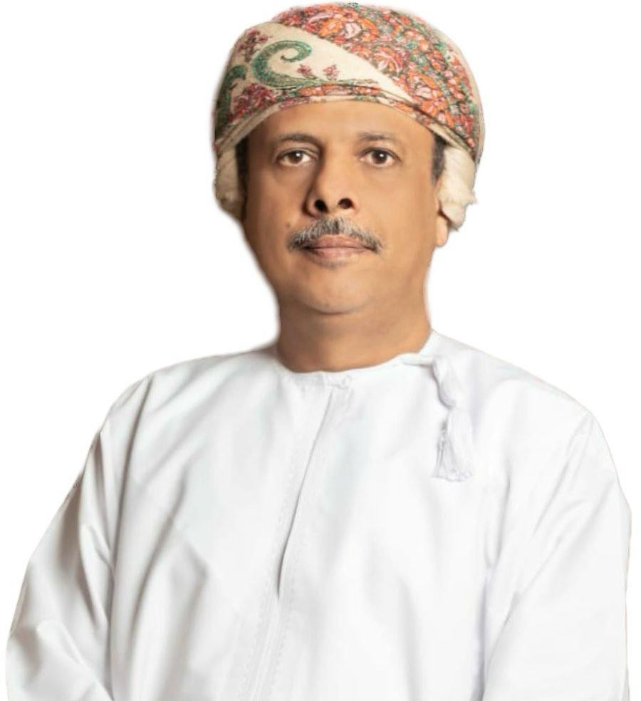 الاستاذ عصام بن محمود الرئيسي.jpg