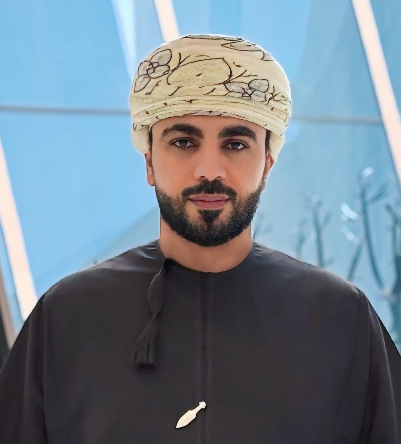 ماجد الخروصي.jpeg